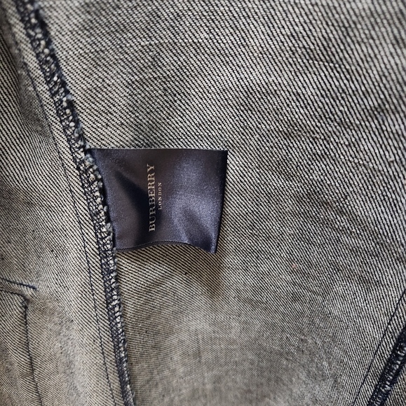 Authentic Burberry Denim Jacket - Picture 12 of 15
